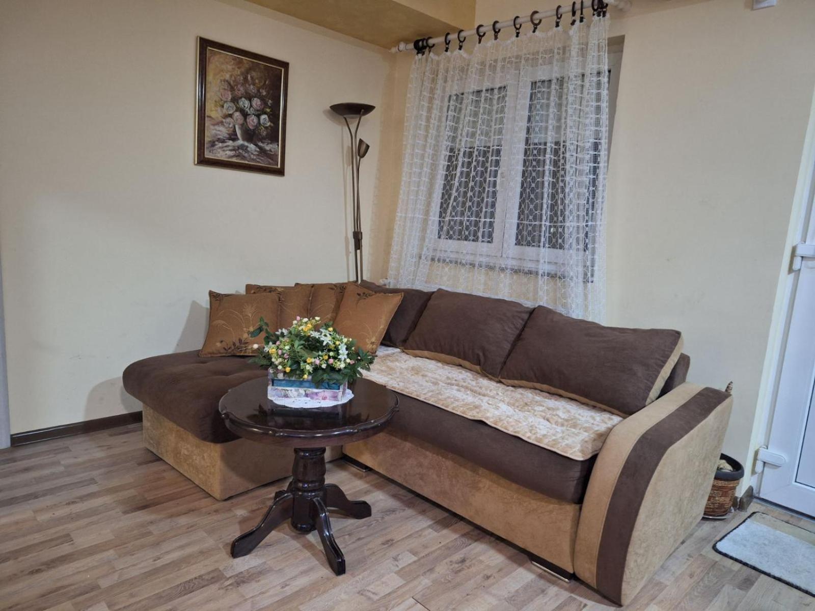 Jezero Apartman Arandjelovac Kültér fotó