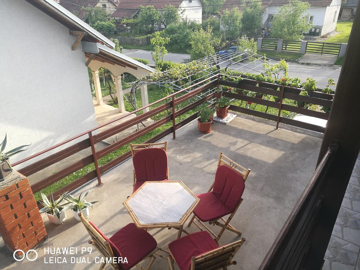 Jezero Apartman Arandjelovac Kültér fotó