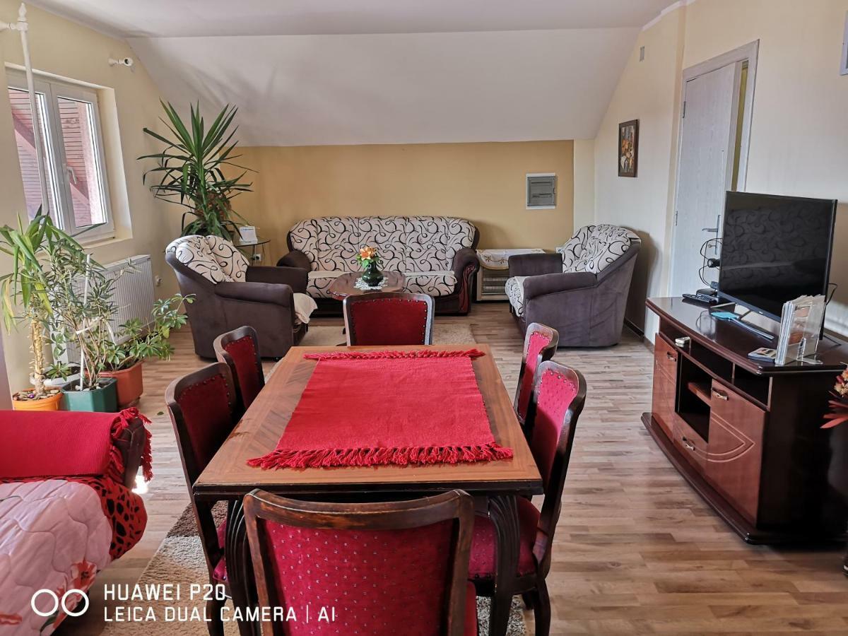 Jezero Apartman Arandjelovac Kültér fotó